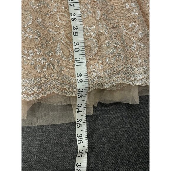 City Studio Beige Lacy Overlay Knee-length Formal Dress Junior Sz 5 - Picture 7 of 8